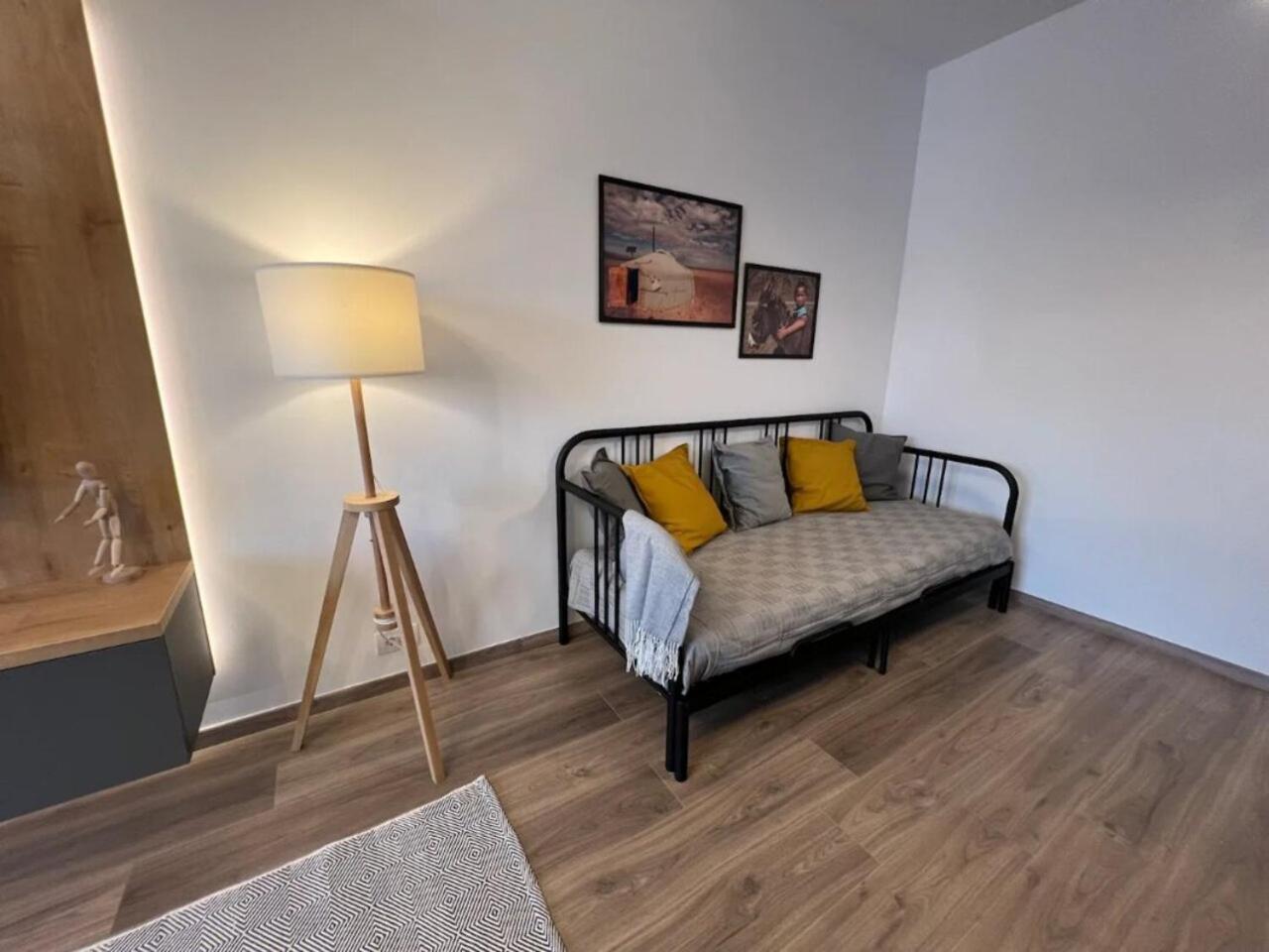 High-Rise Luxury Apartment With Free Parking Bukareszt Zewnętrze zdjęcie