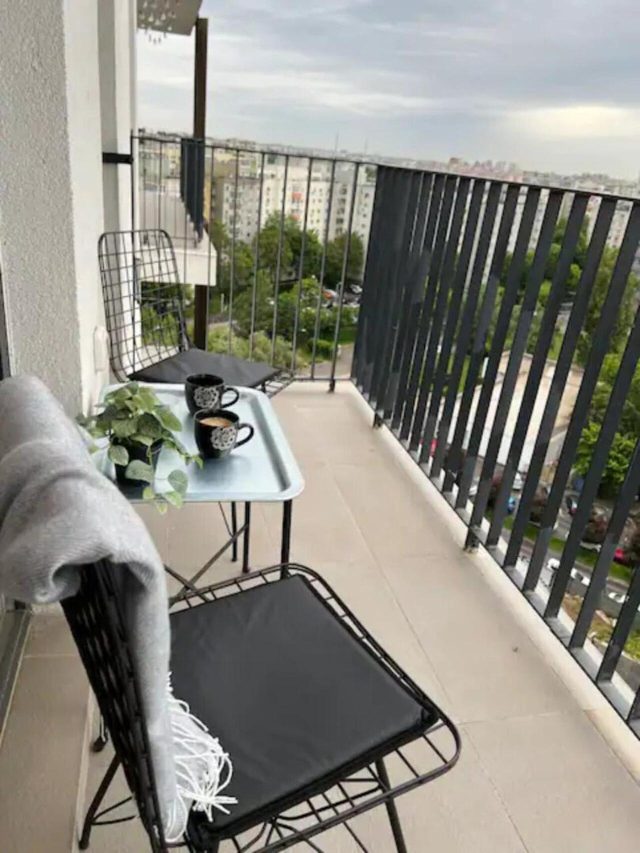 High-Rise Luxury Apartment With Free Parking Bukareszt Zewnętrze zdjęcie
