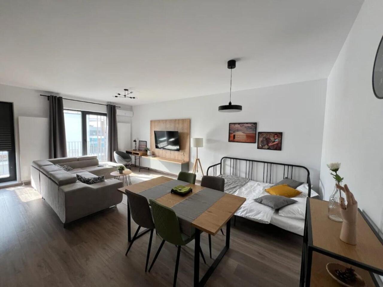 High-Rise Luxury Apartment With Free Parking Bukareszt Zewnętrze zdjęcie