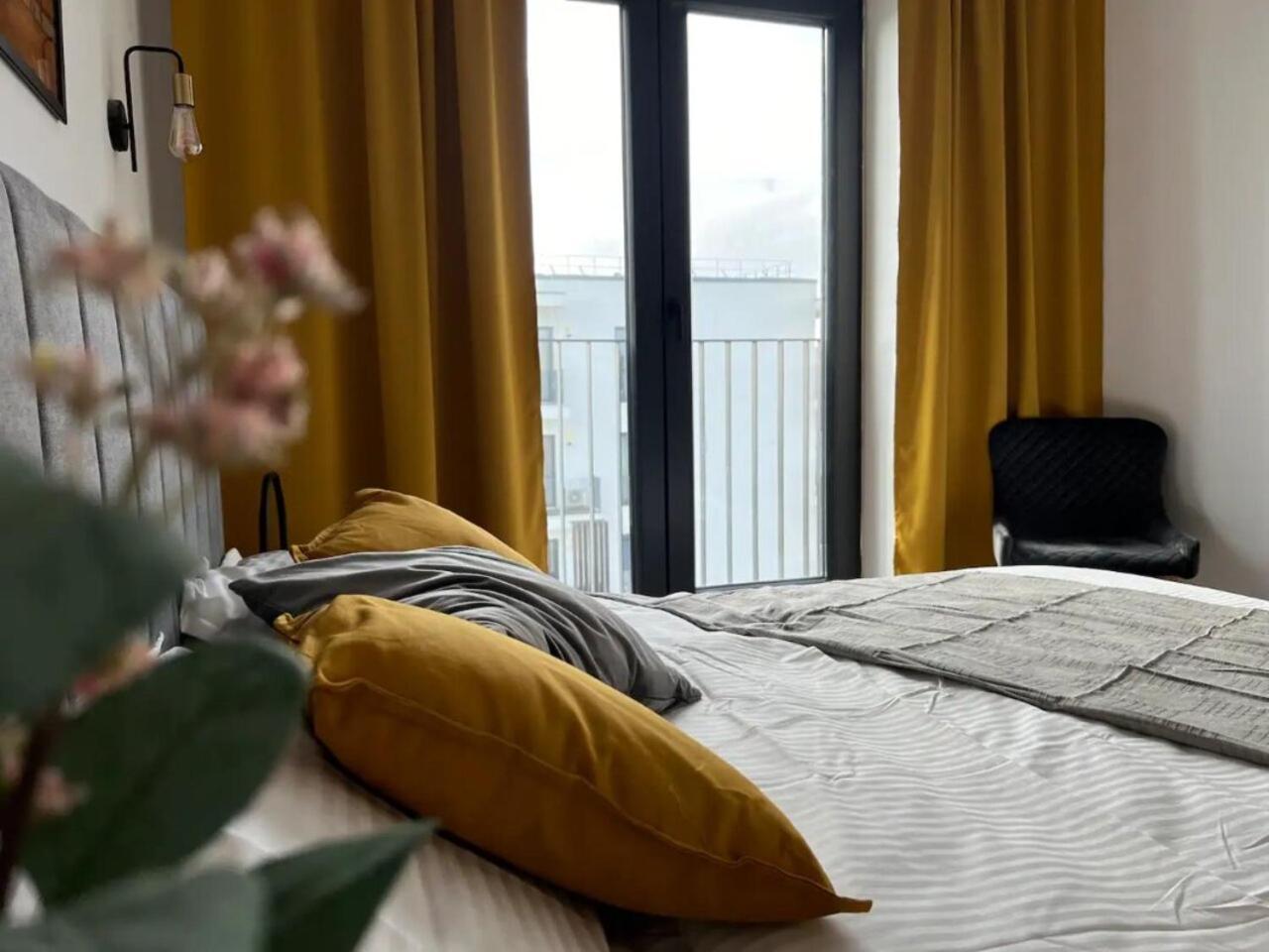 High-Rise Luxury Apartment With Free Parking Bukareszt Zewnętrze zdjęcie