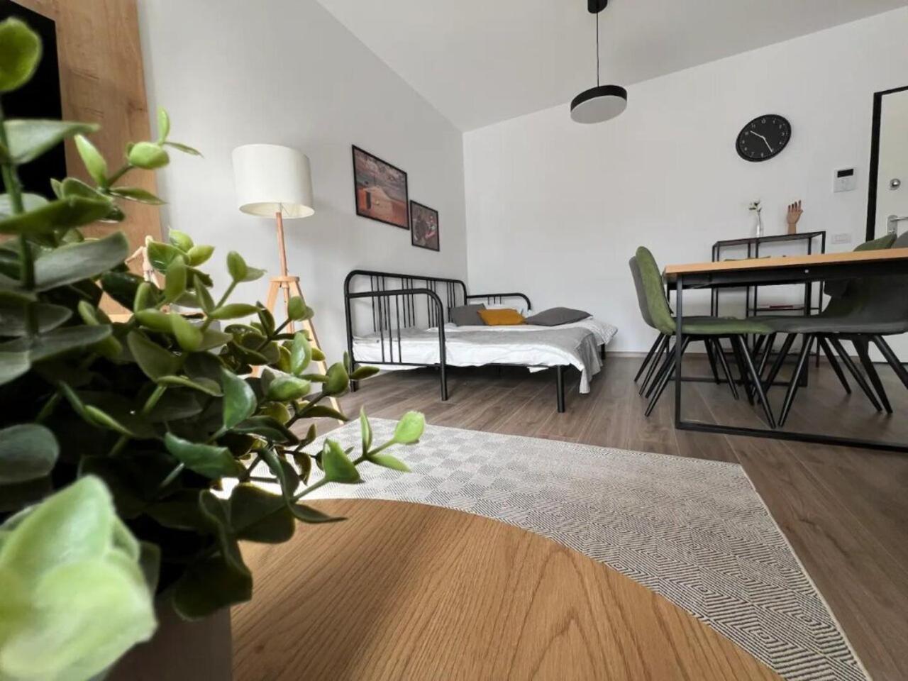 High-Rise Luxury Apartment With Free Parking Bukareszt Zewnętrze zdjęcie